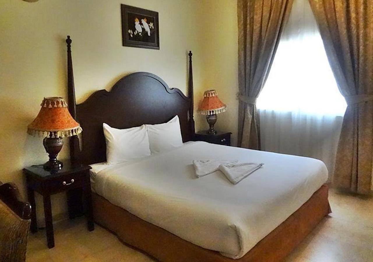 Sara Hotel Apartments Аджман Экстерьер фото